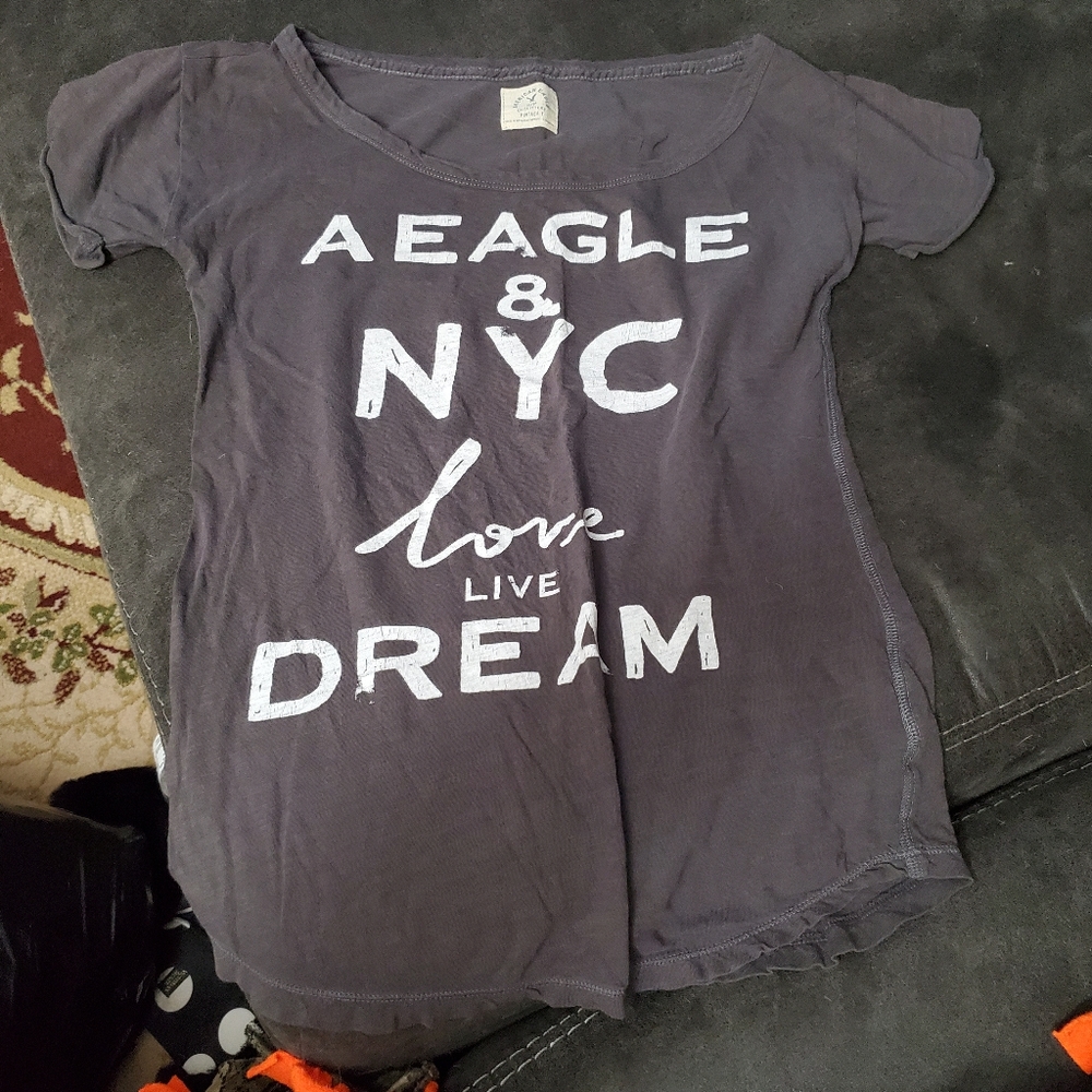 Tee shirt